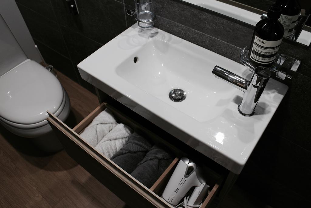 The Simple Stay 1 Seoel Buitenkant foto